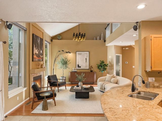 6312 Puma Place NE, Albuquerque, NM 87111