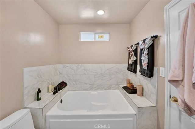 4049 Martin Luther King Jr, Lynwood, CA 90262