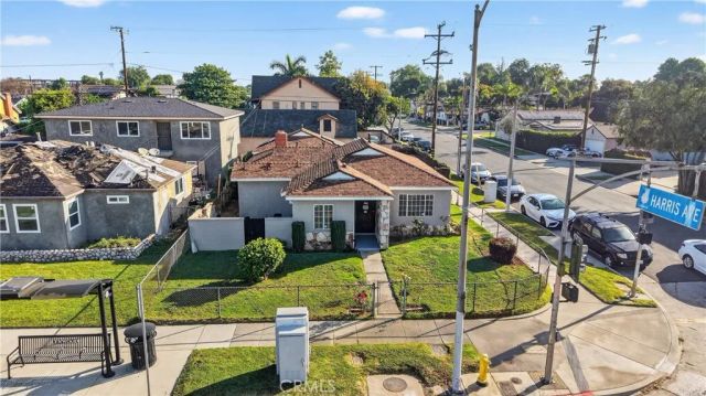 4049 Martin Luther King Jr, Lynwood, CA 90262