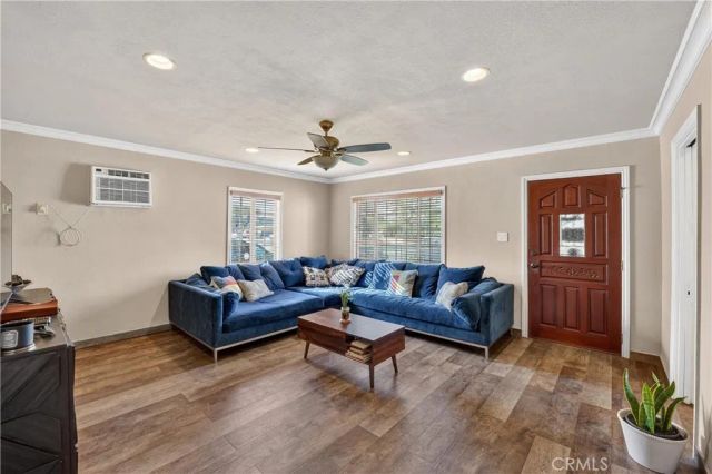 4049 Martin Luther King Jr, Lynwood, CA 90262