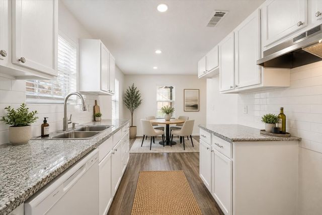 815 Fields Street, Richmond, TX 77469