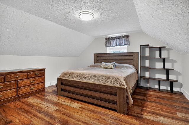 446 Oak Dr, Smithville, TN 37166