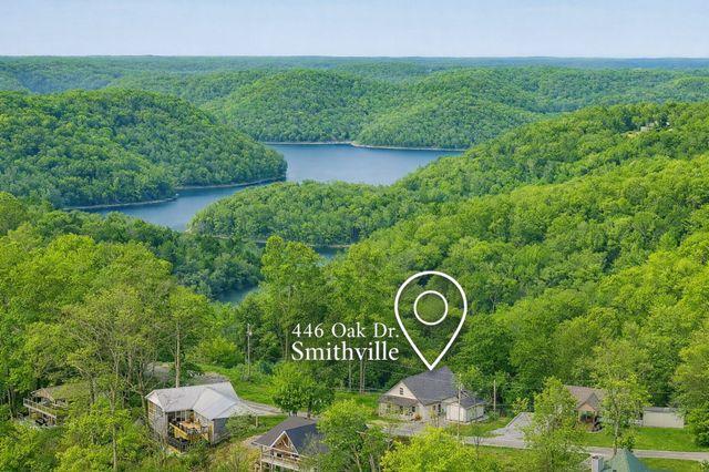 446 Oak Dr, Smithville, TN 37166