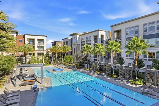 5636 Fallbrook Court, Dublin, CA 94568