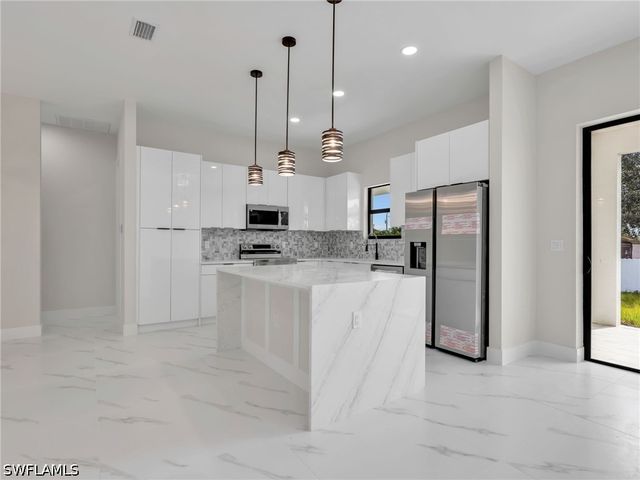 350 Delaware RD, Lehigh Acres, FL 33936