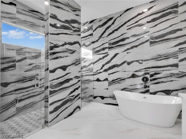 350 Delaware RD, Lehigh Acres, FL 33936