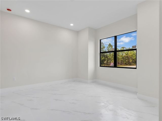 350 Delaware RD, Lehigh Acres, FL 33936