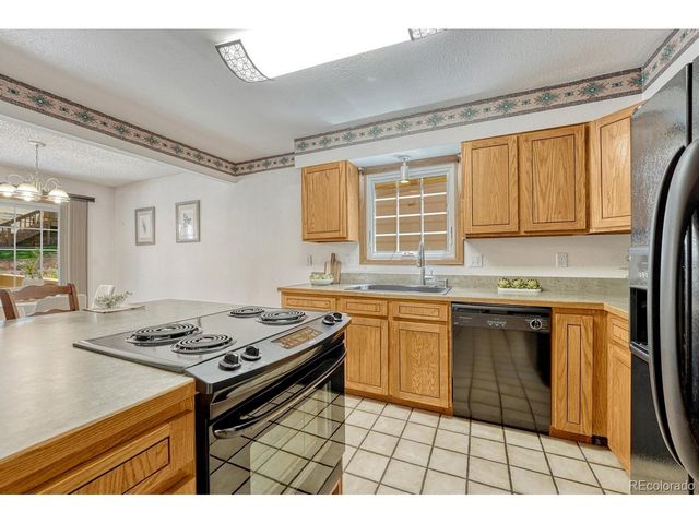 1882 Brookdale Dr, Colorado Springs, CO 80918