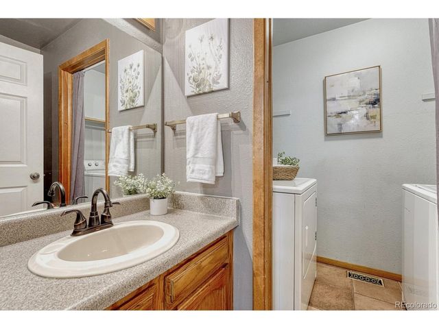 1882 Brookdale Dr, Colorado Springs, CO 80918