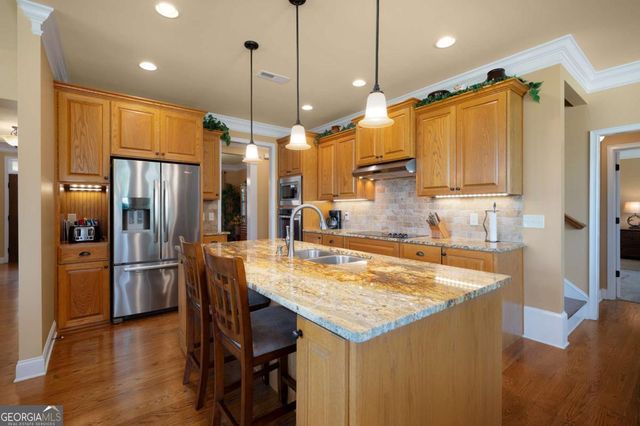 148 Fox Den Drive NE, Calhoun, GA 30701