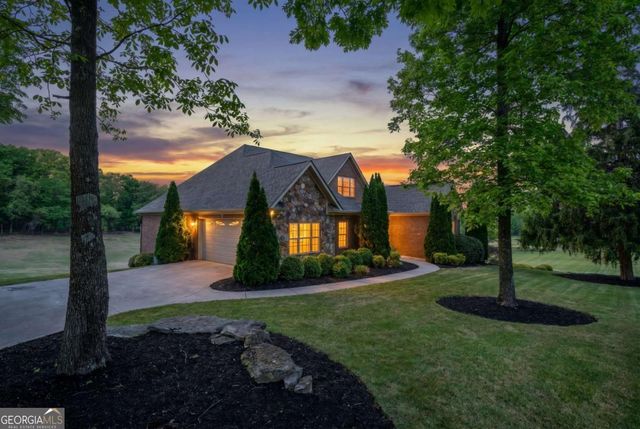 148 Fox Den Drive NE, Calhoun, GA 30701