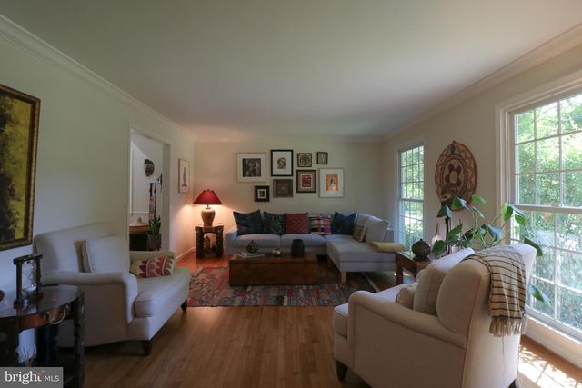 14601 MELINDA LN, Rockville, MD 20853