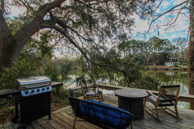 5 Townpark Lane, Charleston, SC 29412