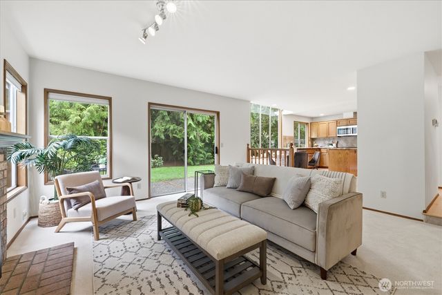 14132 177th Avenue NE, Redmond, WA 98052