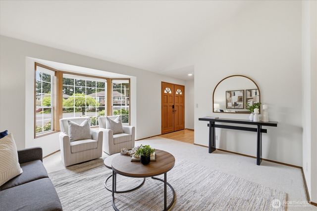14132 177th Avenue NE, Redmond, WA 98052