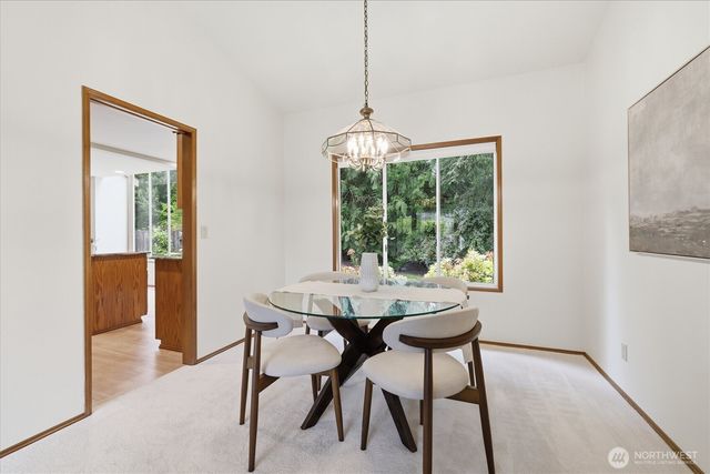 14132 177th Avenue NE, Redmond, WA 98052