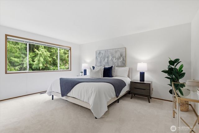 14132 177th Avenue NE, Redmond, WA 98052