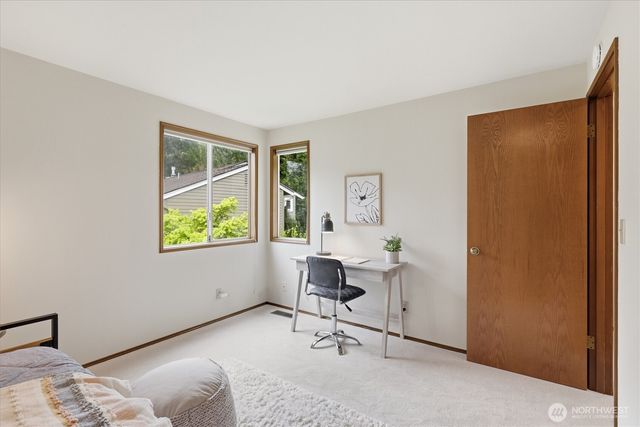 14132 177th Avenue NE, Redmond, WA 98052