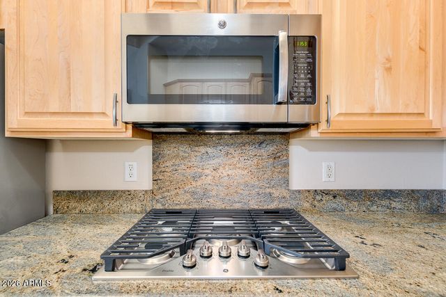 5235 E HERRERA Drive, Phoenix, AZ 85054