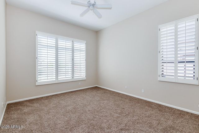 5235 E HERRERA Drive, Phoenix, AZ 85054