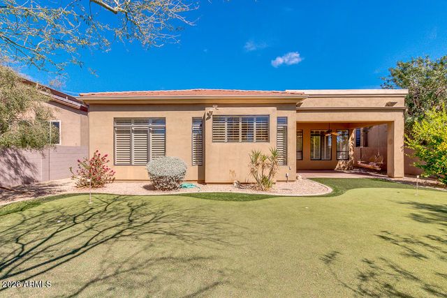 5235 E HERRERA Drive, Phoenix, AZ 85054