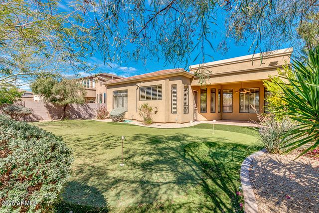 5235 E HERRERA Drive, Phoenix, AZ 85054