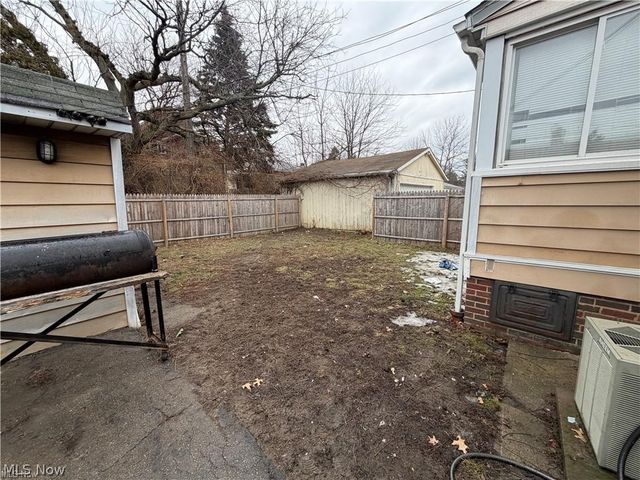 18033 Marcella Road, Cleveland, OH 44119