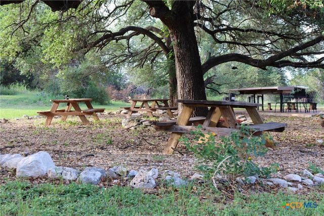 2114 Sparta Road, Belton, TX 76513