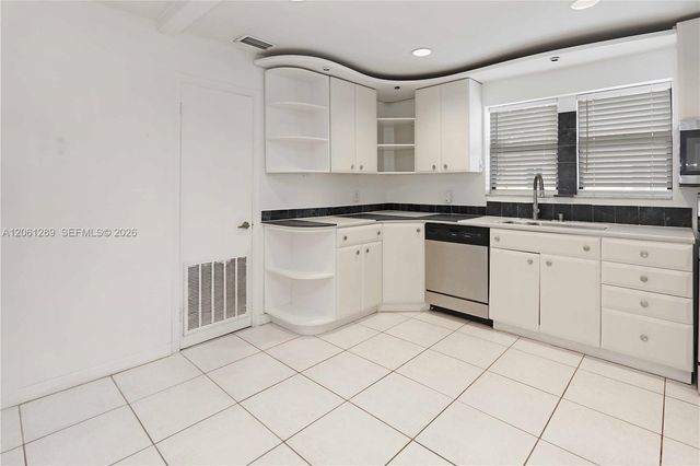 706 S 19th Ave, Hollywood, FL 33020