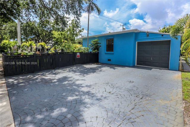 706 S 19th Ave, Hollywood, FL 33020