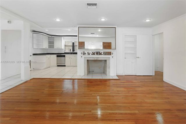 706 S 19th Ave, Hollywood, FL 33020