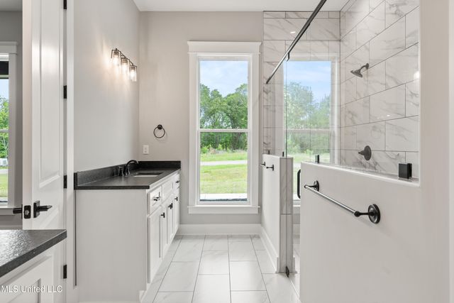 121 Drake Lane, Red Banks, MS 38661