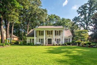 6408 FOREST GROVE DR, Memphis, TN 38119