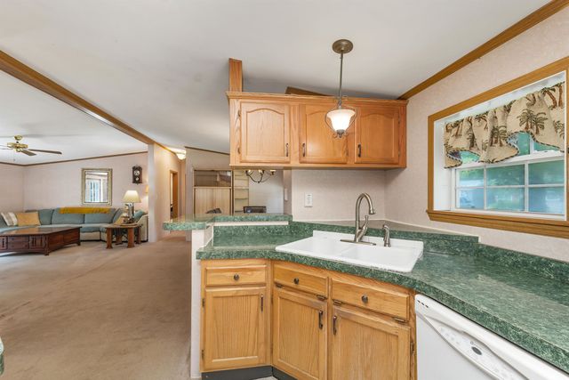 33 Great Brook Drive, Belmont, NH 03220