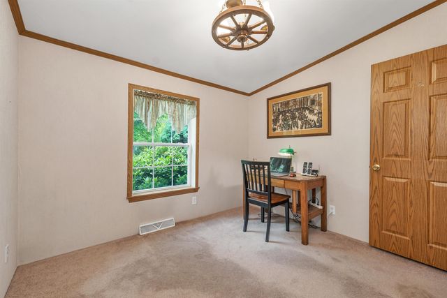 33 Great Brook Drive, Belmont, NH 03220