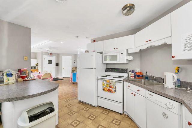 33 Great Brook Drive, Belmont, NH 03220
