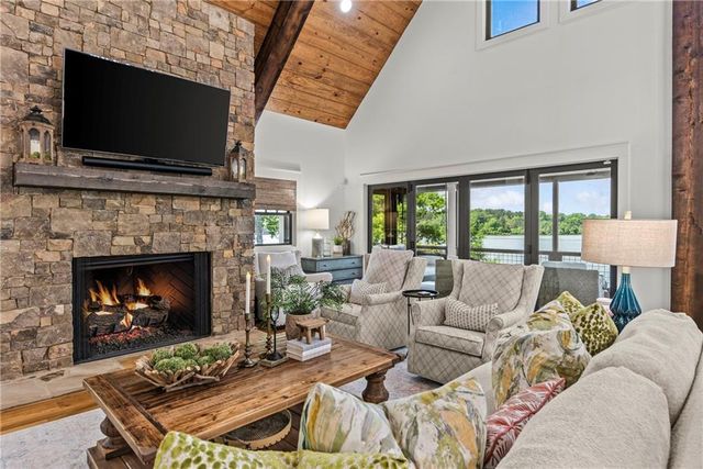1951 Northwoods Drive, Greensboro, GA 30642