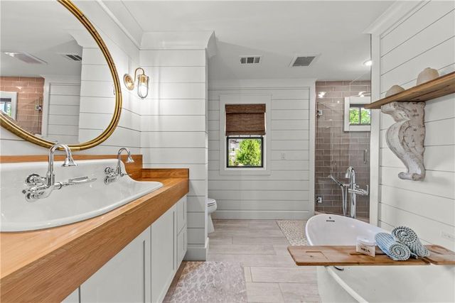 1951 Northwoods Drive, Greensboro, GA 30642