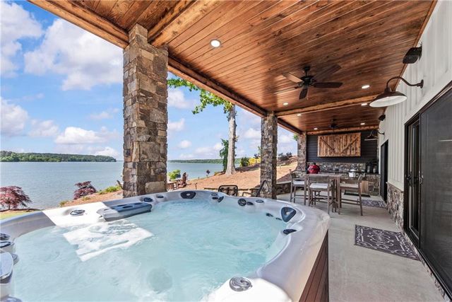 1951 Northwoods Drive, Greensboro, GA 30642