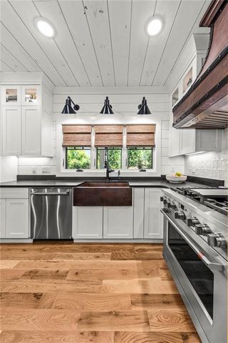 1951 Northwoods Drive, Greensboro, GA 30642