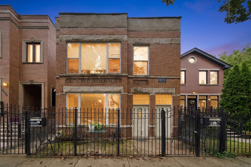 1654 N Artesian Avenue, Chicago, IL 60647 — exterior