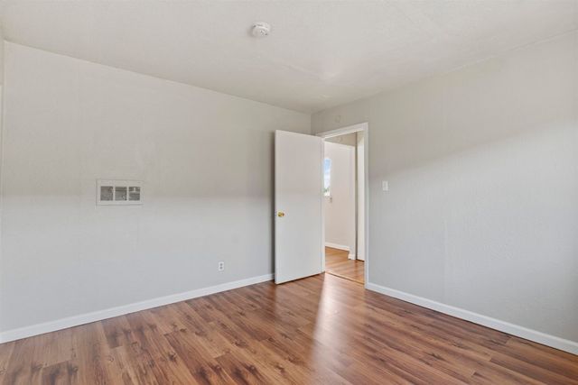 128 Catron Dr, Oakland, CA 94603