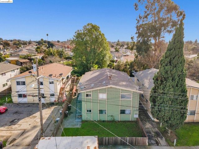 128 Catron Dr, Oakland, CA 94603