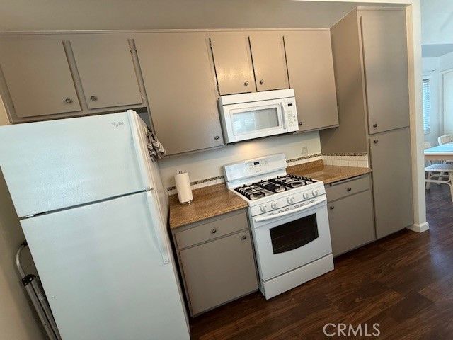 700 E Lake Drive 52, Orange, CA 92866