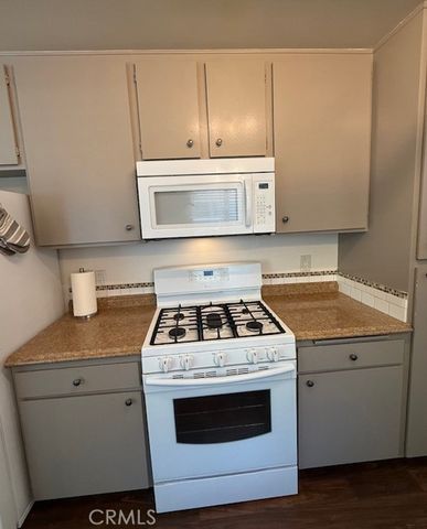 700 E Lake Drive 52, Orange, CA 92866