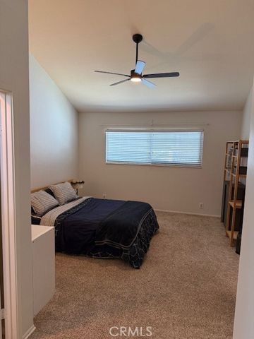 700 E Lake Drive 52, Orange, CA 92866