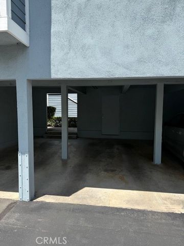 700 E Lake Drive 52, Orange, CA 92866