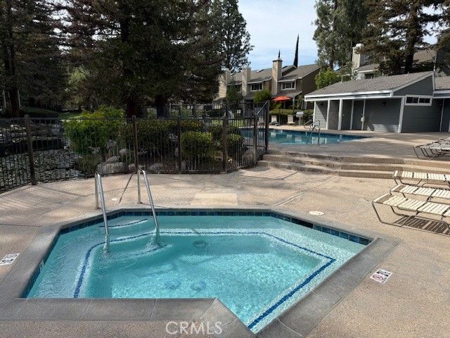700 E Lake Drive 52, Orange, CA 92866