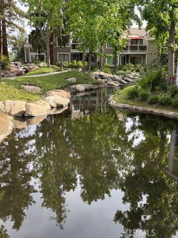 700 E Lake Drive 52, Orange, CA 92866