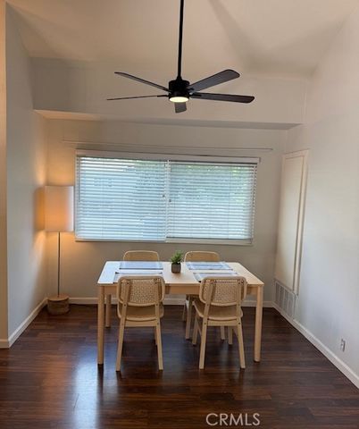 700 E Lake Drive 52, Orange, CA 92866